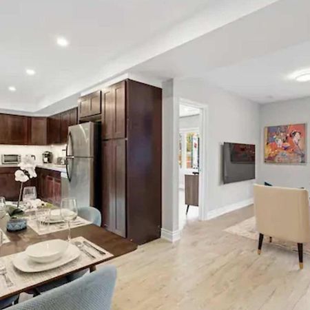 טורונטו Casa St Clair - Suite -Style Suite W Lrg Patio מראה חיצוני תמונה